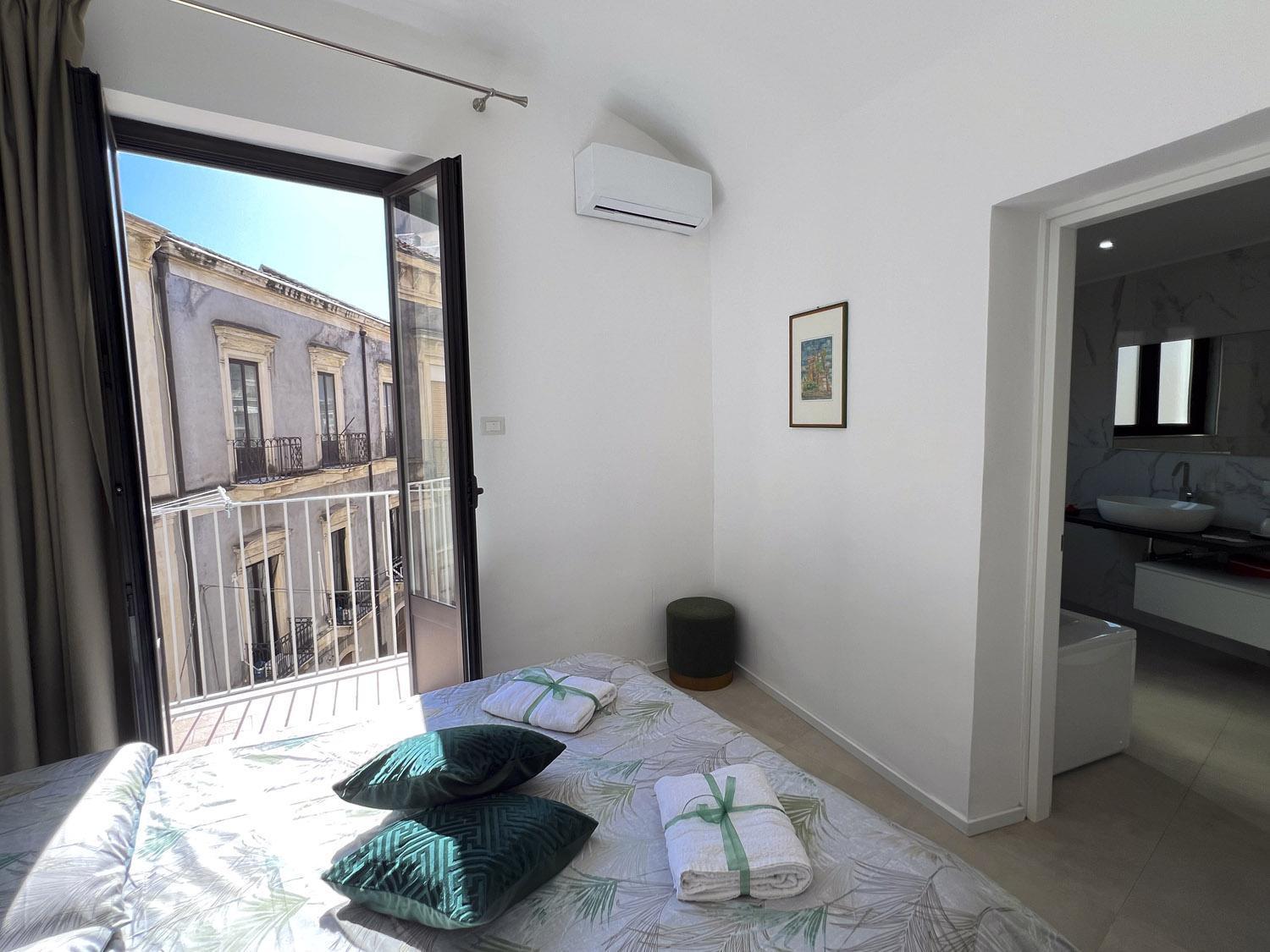 Martiry Suite Apartment Catania Exterior photo